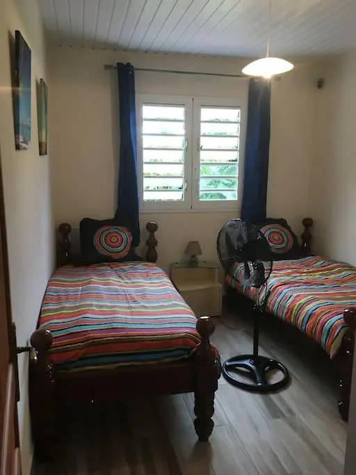 Les Lucioles 2 Beau T3 En Foret Tropicale Avec Piscine Apartment Saint-Joseph